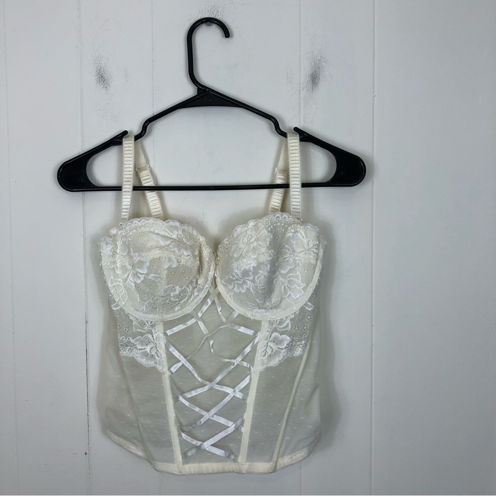 Vintage Ivory Lace Corset Sz 36DD‎